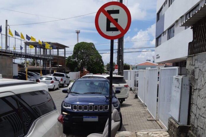 João Pessoa terá novas regras para remoção de veículos apreendidos ou abandonados nas ruas