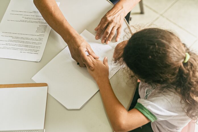 Mais de 30 mil crianças e adolescentes estão sem estudar na Paraíba, aponta pesquisa