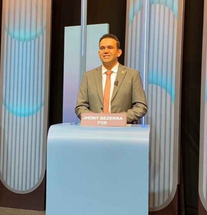 TCE aponta débito de R$ 1,1 milhão para diretor de hospital e multa para ex-secretário do Estado