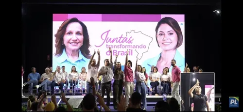 
				
					Direita paraibana traça estratégias para 2026 em meio aos efeitos da condenação de Bolsonaro
				
				