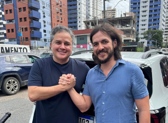 Efraim e Pedro se reúnem e ensaiam discurso de 'unidade' para 2026