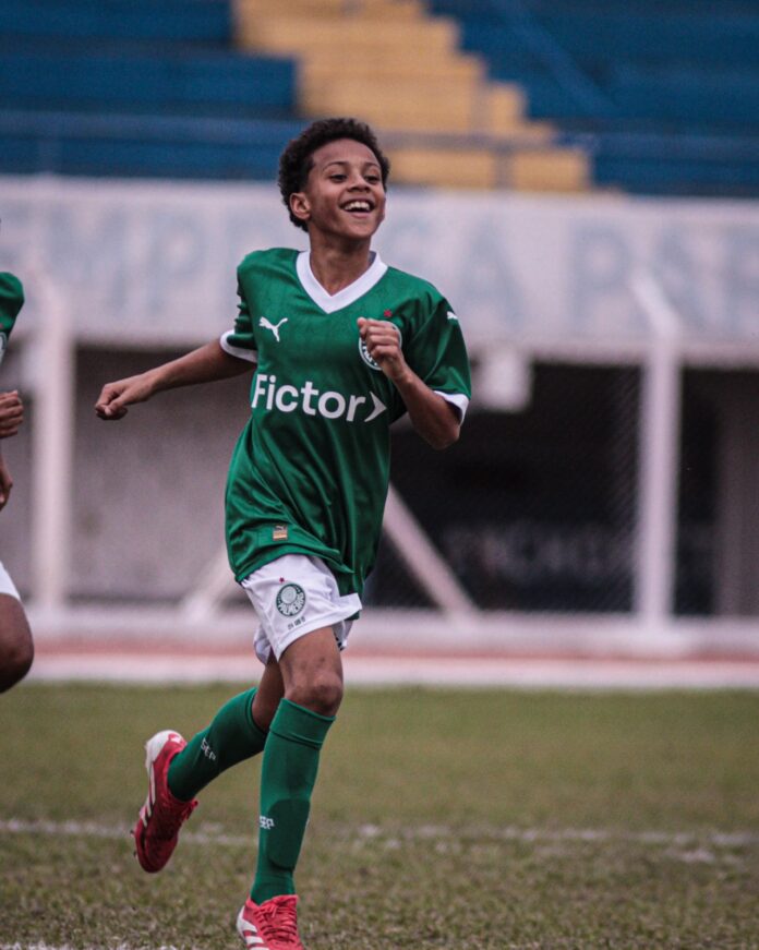 Filho de ex-atacante paraibano brilha nas categorias de base do Palmeiras