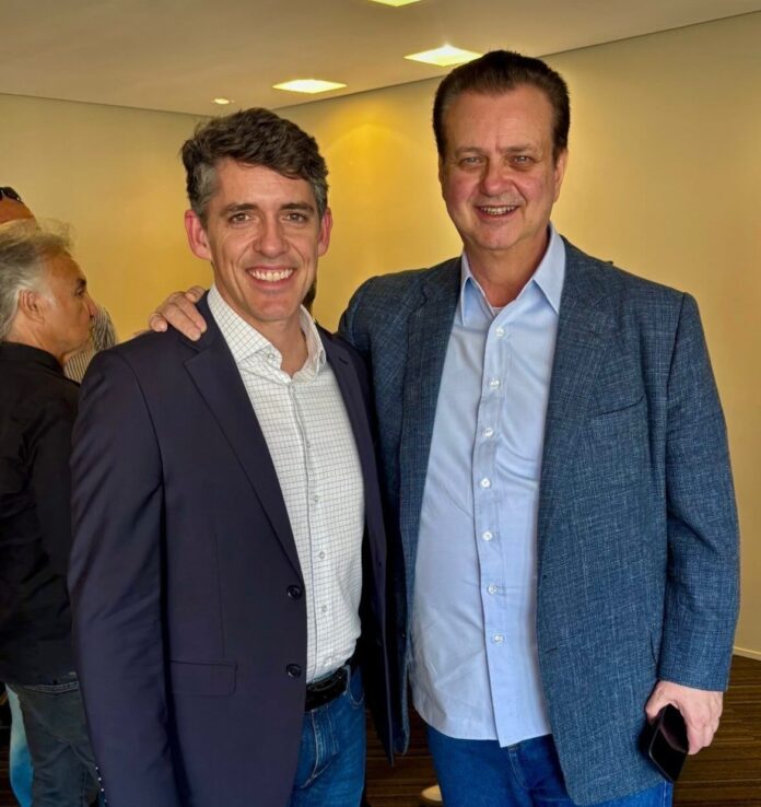 Olhando 'para além de 2026', Tovar mantém encontro com Kassab