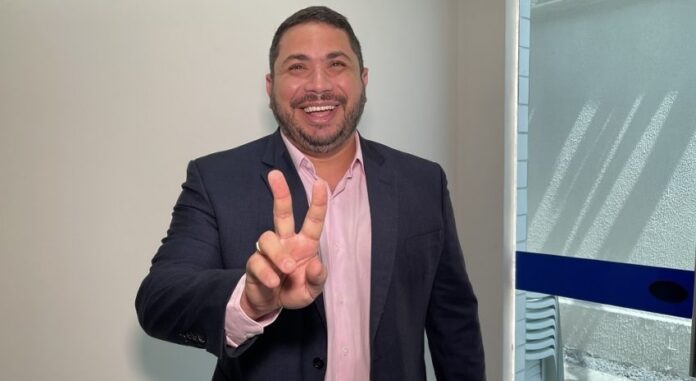 Assessor da Secretaria de Agricultura da Paraíba, 'Júnior do Peixe' é citado na CPMI do INSS