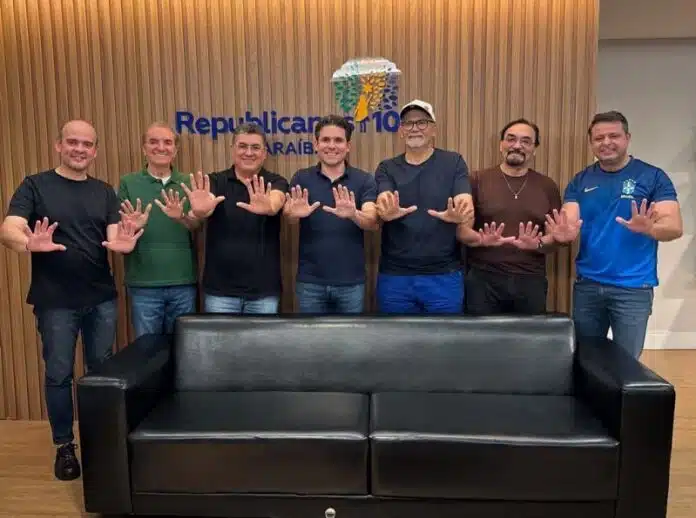 Hugo Motta enquadra vereadores do Republicanos de JP para apoio a Lucas Ribeiro e João Azevêdo
