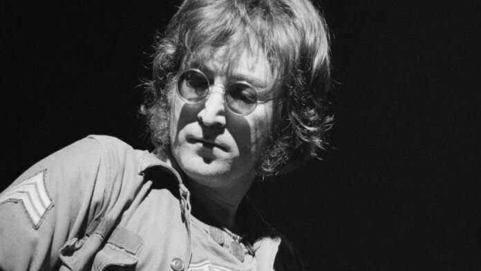 John Lennon, 85 anos, se...