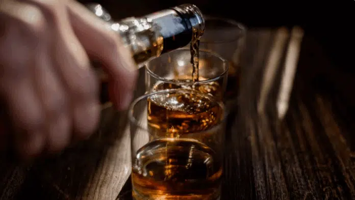 saiba o que é a substância presente em bebidas adulteradas