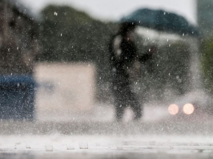 Inmet emite alerta de chuvas intensas para quase 60 cidades da Paraíba