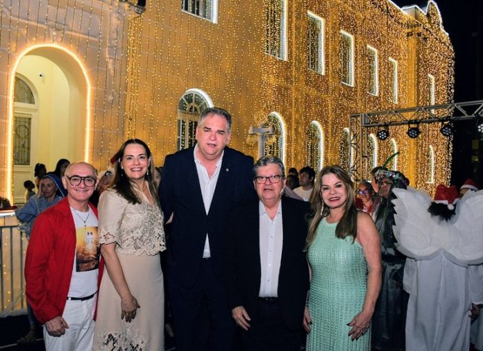 João Azevêdo prestigia Cantata de Natal do TJPB e destaca parceria com o Judiciário