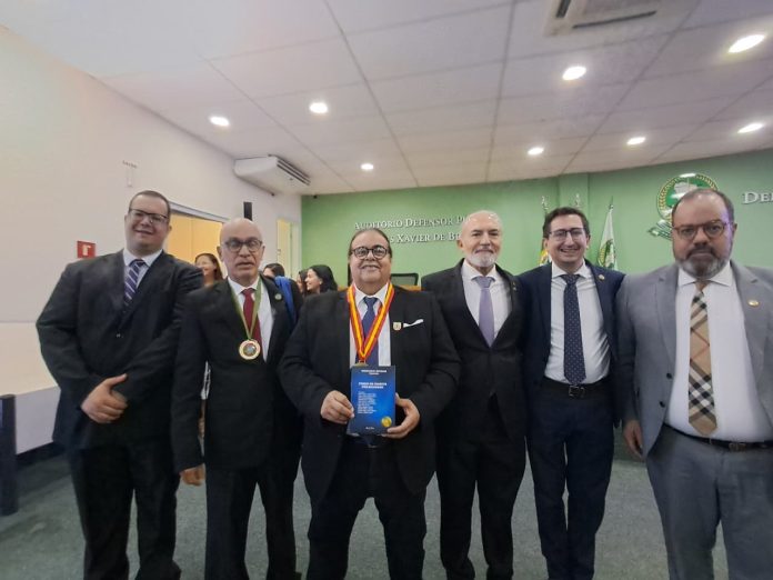 Livro com selo da Academia Paraibana de Direito (APD) é lançado em Fortaleza-CE