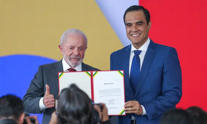 lula empossa gustavo feliciano