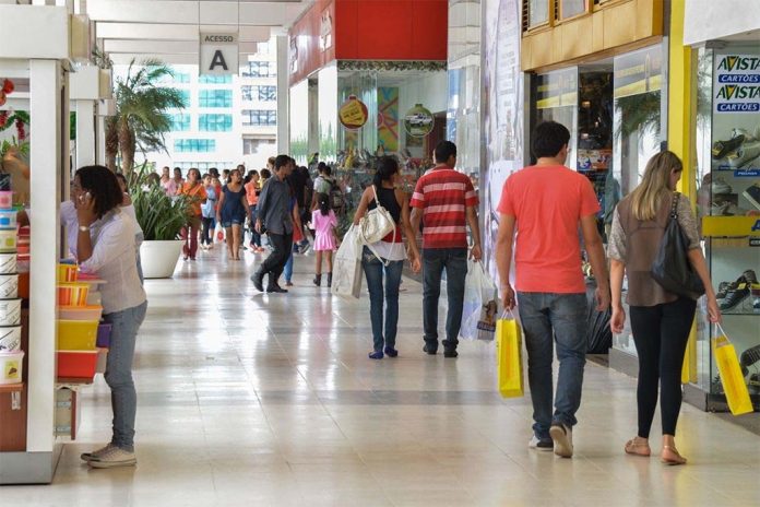 alerta para riscos em compras de fim de ano