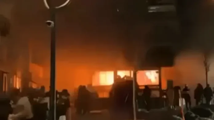 Incêndio e explosão em bar na Suíça