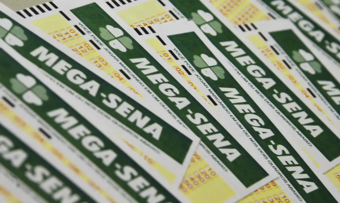 Mega-Sena sorteia prêmio de R$ 13,5 milhões neste sábado
