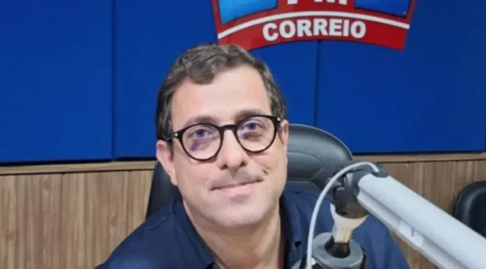 Filiação de Gervásio ao PCdoB pressiona montagem de chapa do PSB