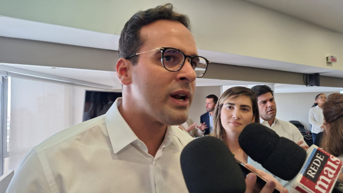 Lucas Ribeiro reage às críticas da oposição: “Não tem o que falar da gente”