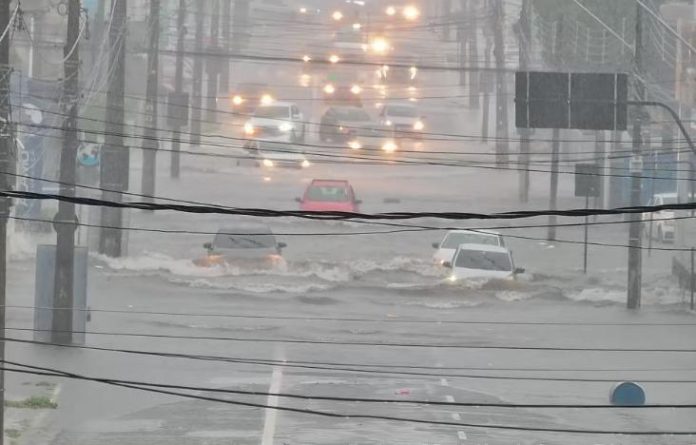 Inmet renova alerta de fortes chuvas para cidades da Paraíba